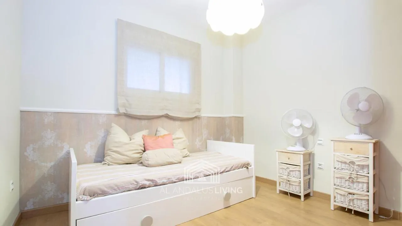 Frontline Golf Apartment In Riviera Del Sol With Interior And Exterior Pools And Tennis Court! Малага