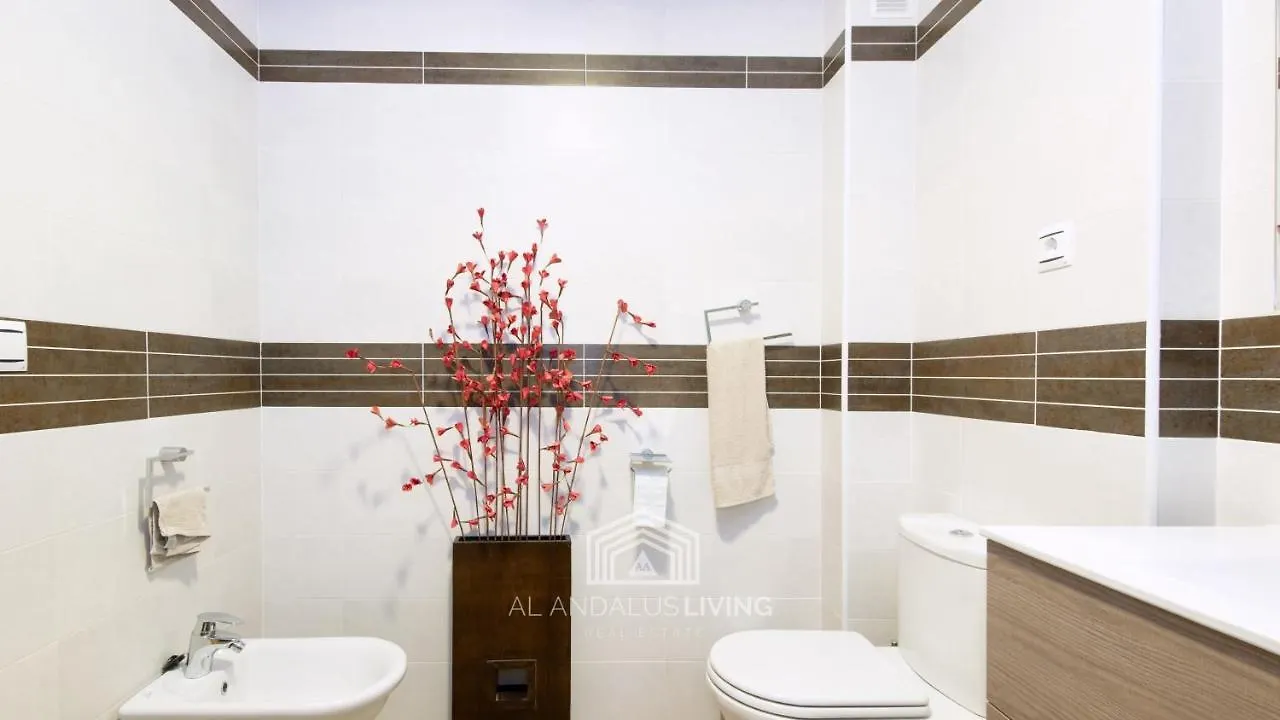 Frontline Golf Apartment In Riviera Del Sol With Interior And Exterior Pools And Tennis Court! Малага 0*,  Испания